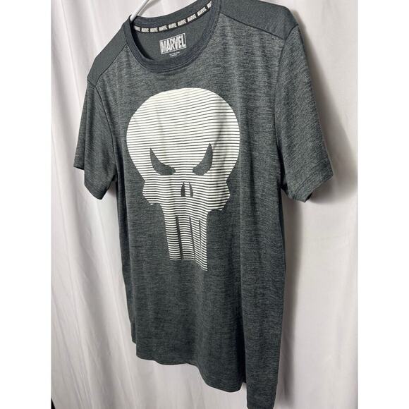 Marvel Punisher Graphic Performance Shirt - Size Large - Picture 4 of 6